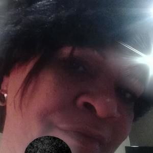 Meet your Posher, Dolores